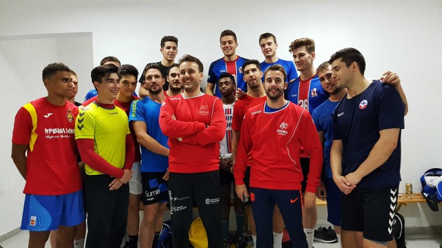 Agustinos pierde en los últimos instantes