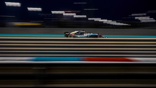 Hamilton vuela y Mercedes copa la primera fila en el adiós a Alonso

