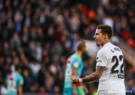 Santi Mina: 