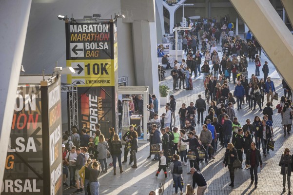 Maratón Valencia se vuelca en mejorar los servicios a sus corredores durante el evento
