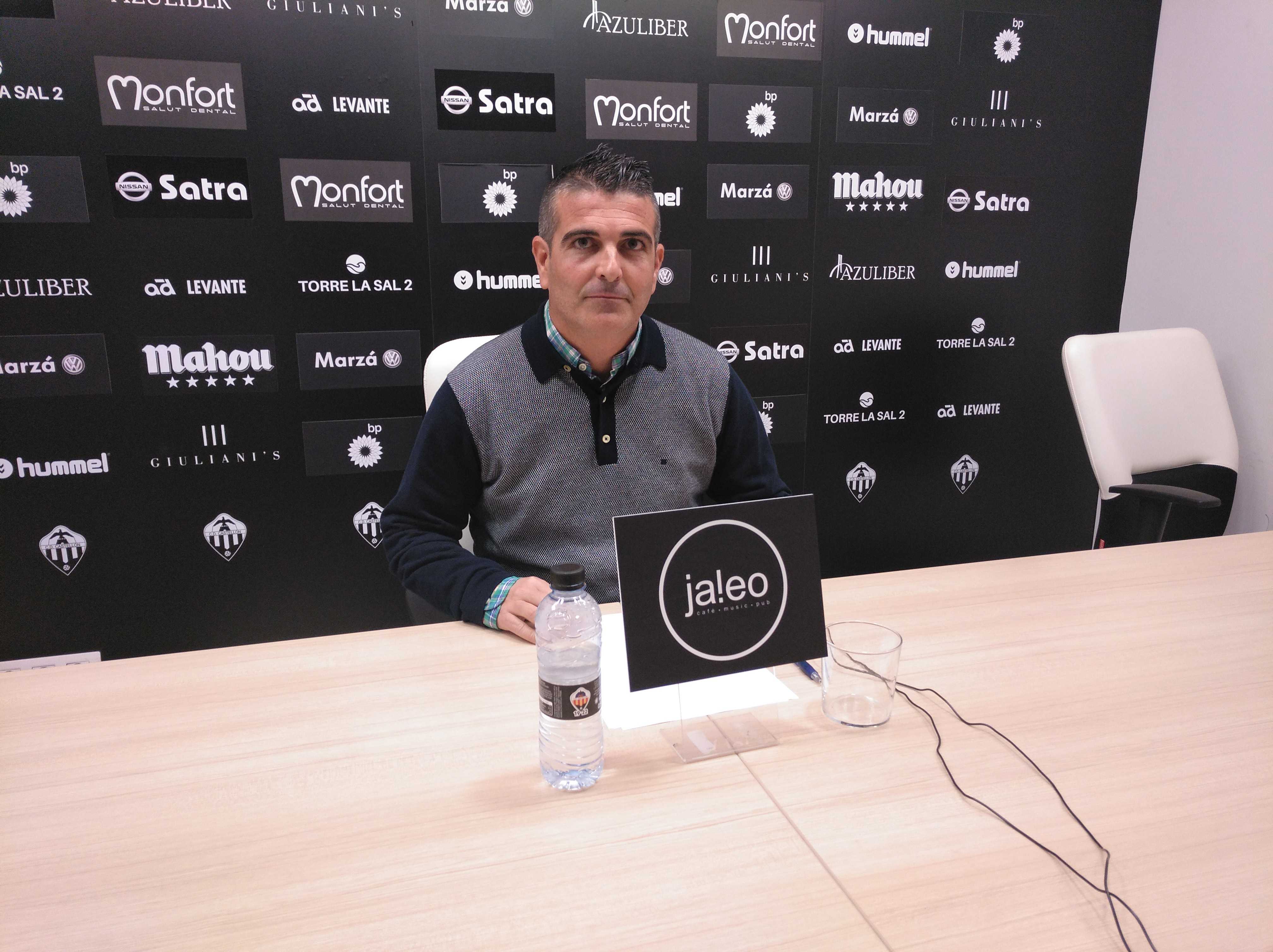 Guti: “El puesto de entrenador es interino y hay que vivir el momento”