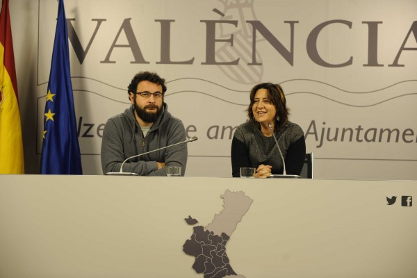 El Ayuntamiento da cobijo ‘in extremis’ a la escuela Escalante
