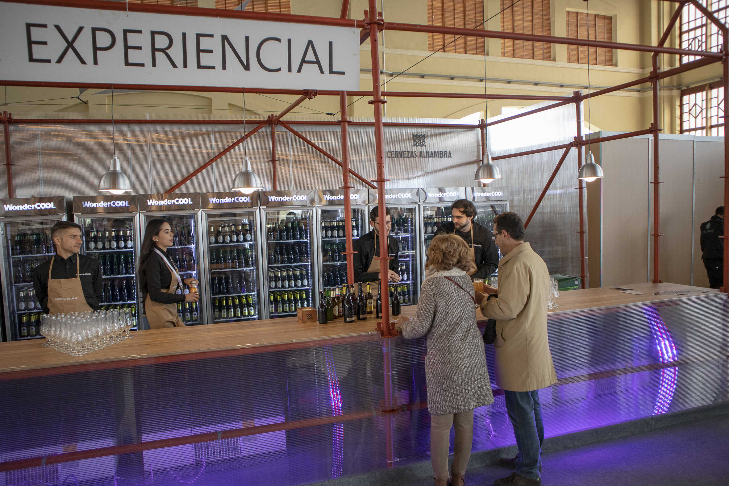 Conciertos y 'bocados' en el Tinglado 2 de La Marina