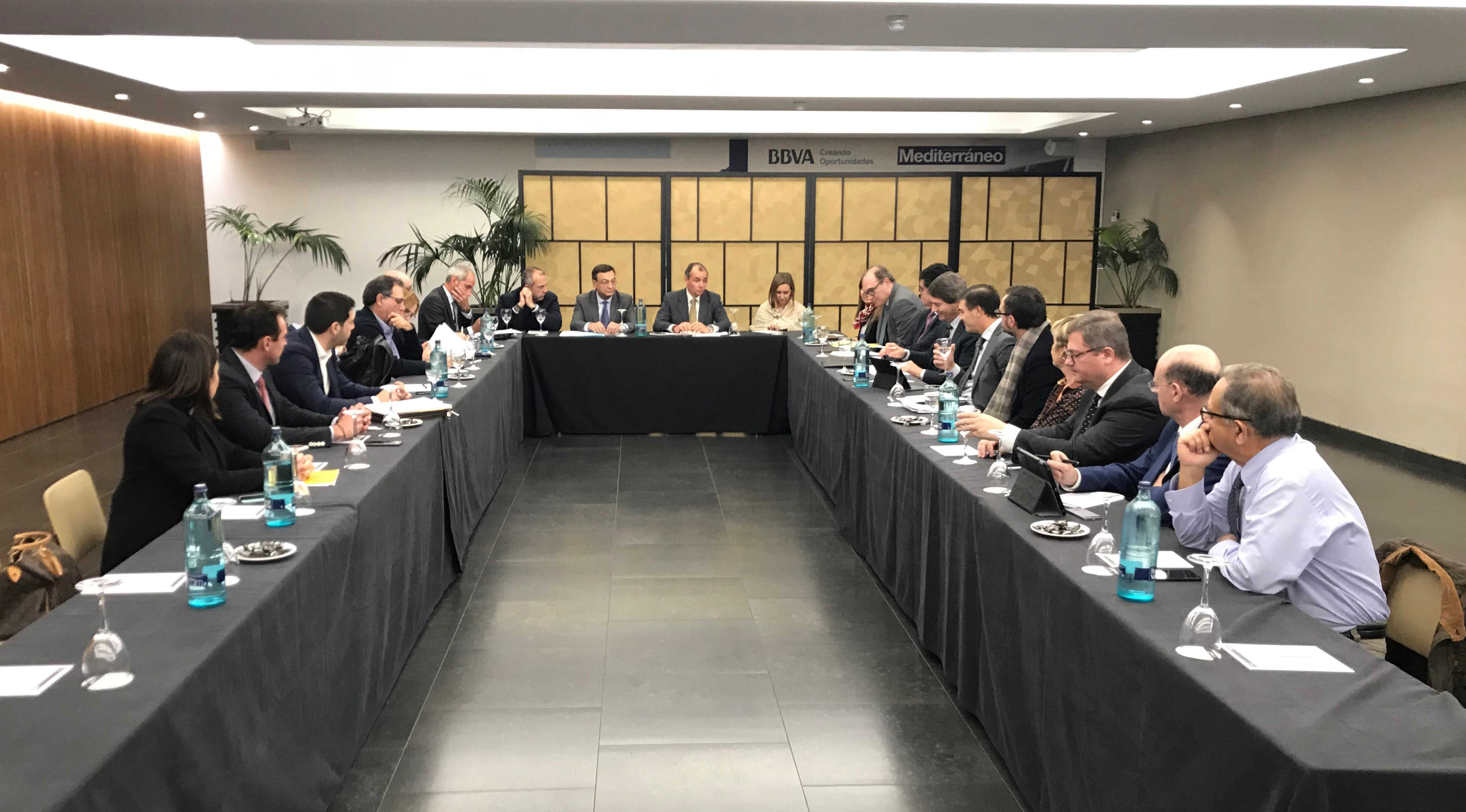 La CEV e Ineca sellan su acuerdo de colaboración: la patronal ya tiene su 'think tank'