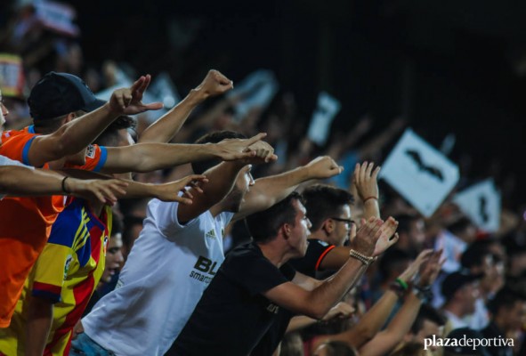 Por qué para los demás Mestalla sí es uno de los estadios más intimidantes del mundo
