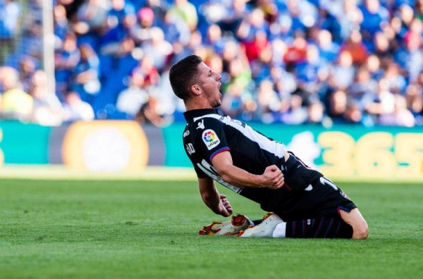 Bardhi está recuperado para jugar 