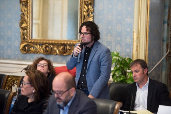 Guanyar insta al PP a aclarar la situación del Plan de Ajuste al usarlo para negar más personal