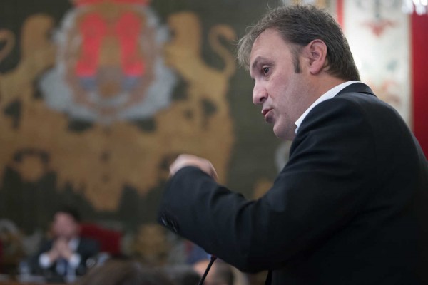 Compromís exige una comisión de investigación sobre los contratos a la socia del exasesor del PP