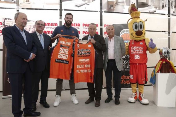 Dubljevic: “Estoy orgulloso de continuar en el que para mí es el mejor club del mundo”