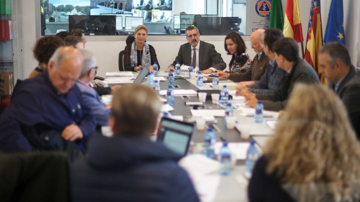 La alcaldesa de Castellón, Amparo Marco, en una reunión para trazar medidas preventivas en materia de seguridad. - 
