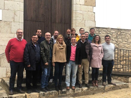 Barrachina subraya que el PP es la única opción para frenar los castigos de Sánchez a la provincia