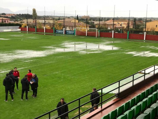 Las lluvias obligan a suspender el CF Peralada-VCF Mestalla