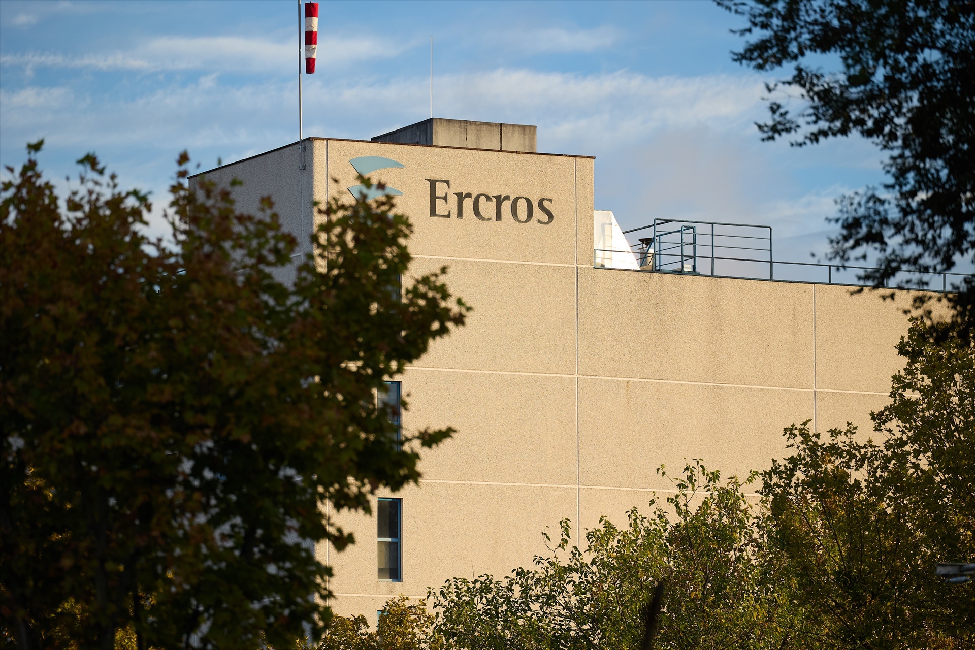 La CNMC analizará en segunda fase la OPA de la lusa Bondalti sobre Ercros