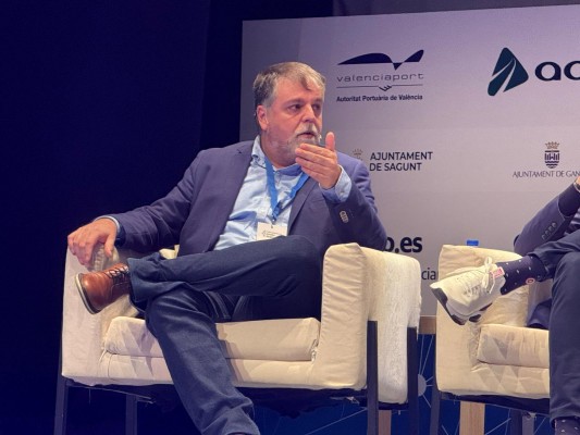 Villena programará un foro autonómico sobre el Corredor Mediterráneo e impulso del nodo logístico