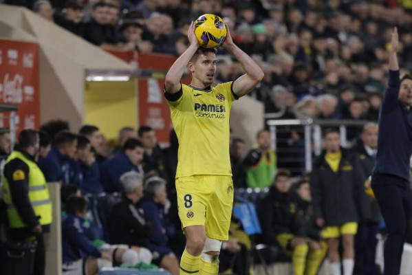 Juan Foyth volvió a jugar frente al Rayo Vallecano tras un año de calvario por las lesiones 