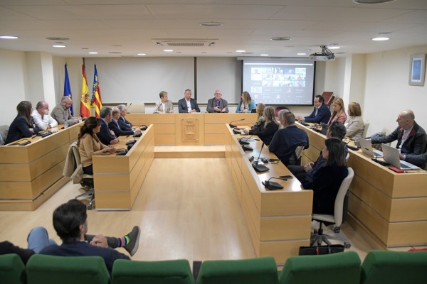 Paiporta plantea a la CEV medidas para la recuperación económica tras la Dana