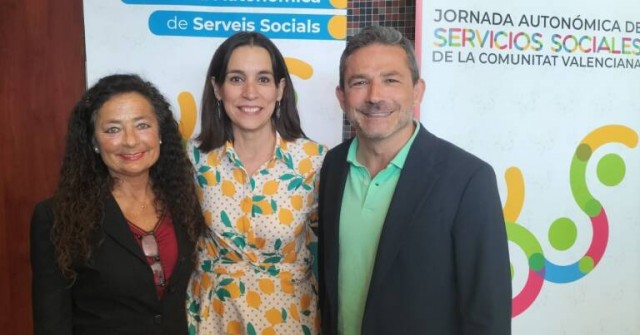 Los trabajadores sociales rechazan los recortes en derechos profesionales del Plan Simplifica
