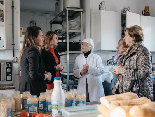 La solidaridad de Castelló llega también al comedor del Padre Ricardo con donaciones por la Dana