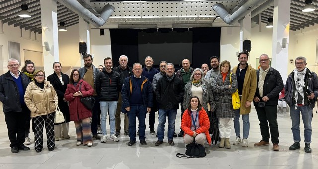 Constituida una plataforma contra la macroplanta fotovoltaica que Iberdrola proyecta en Alcoy