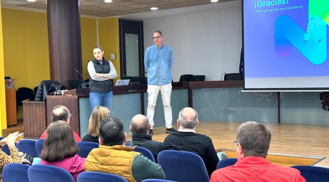 La IA al servicio del negocio: 'Javiera' ayudará al comercio de San Javier a optimizar su rendimiento