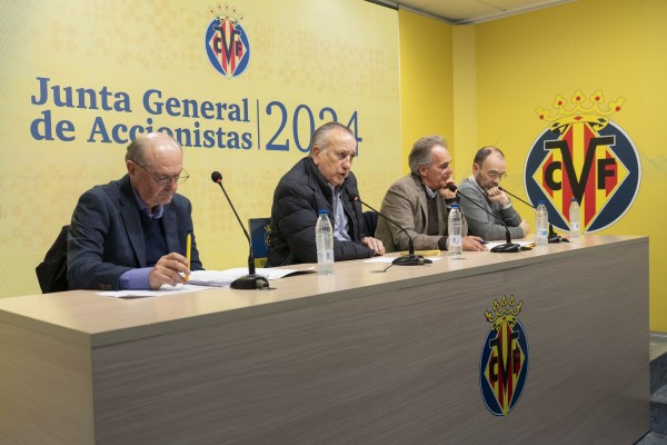 El Villarreal prevé un ejercicio plano esta campaña tras perder 14 millones en la pasada