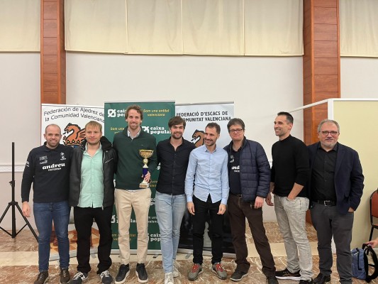 El Andreu Paterna se proclama campeón autonómico en ajedrez relámpago y logra el doblete de la temporada 2024
