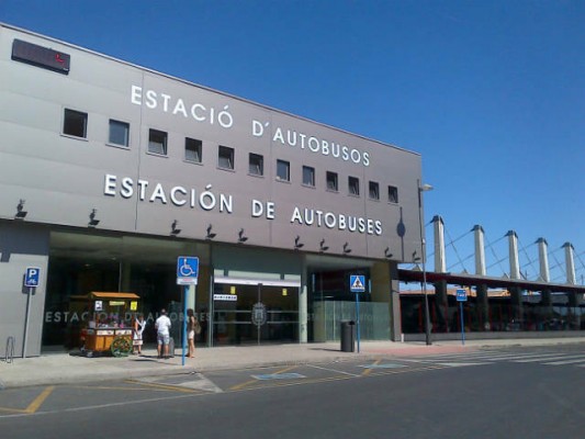 Alicante y el Puerto pactan la permanencia de la estación de autobuses hasta 2027 con mejoras