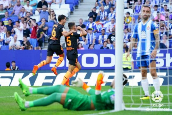 El Valencia CF visitará al Espanyol inmerso ya en la peor racha liguera de su historia
