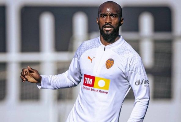 Foulquier se suma a la convocatoria y Gayà viaja para apoyar al Valencia en Valladolid