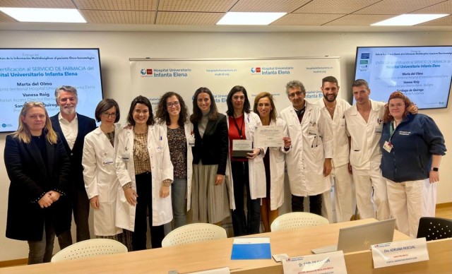 El Servicio de Farmacia Hospitalaria del Hospital Universitario Infanta Elena recibe el Sello de Calidad en Información al Paciente Oncológico