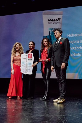 Agrado Cosmetic gana el premio Producto del Año en la categoría de cuidado facial