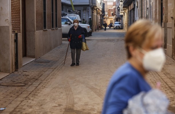 La Conselleria de Justicia presta ayuda jurídica gratis a más de 860 afectados de la Dana