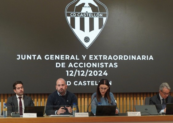 La Junta aprueba un presupuesto cercano a los 14 'kilos' para el primer año en Segunda