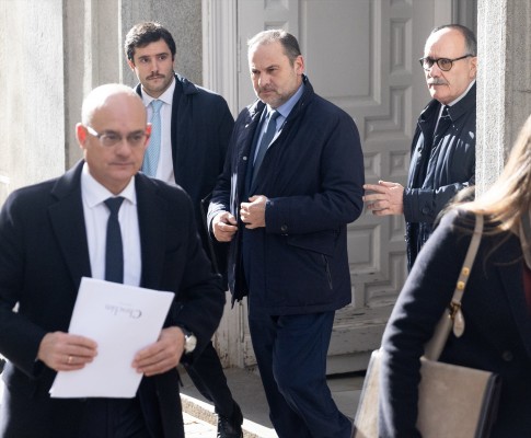 Ábalos niega ante el juez haber cobrado comisiones de Aldama