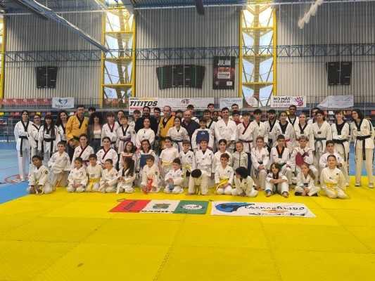El taekwondo valenciano continúa con su misión solidaria con los afectados por la Dana