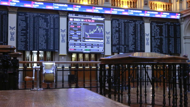 El Ibex 35 salvó una sesión tremendamente volátil subiendo un 0,24%