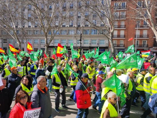 Asaja Alicante volverá a concentrarse frente al Ministerio de Agricultura el día 16 de diciembre
