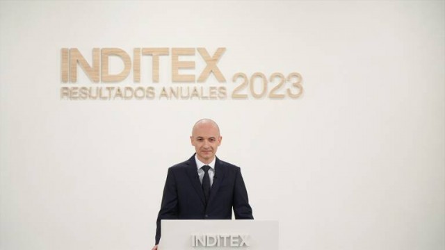 Inditex se desploma un 6,5% tras presentar resultados récord, pero por debajo de previsiones
