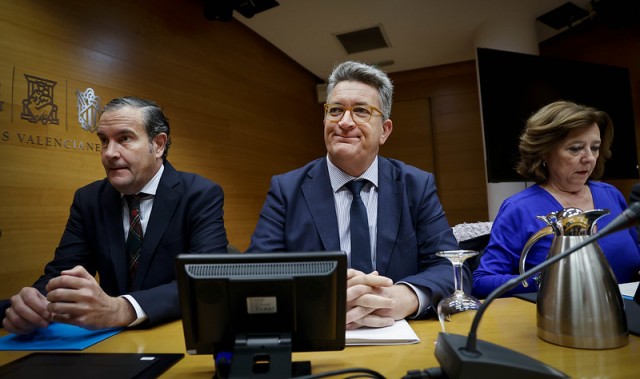 Medio Ambiente estima en 50 millones la inversión para la recuperación de l'Albufera y el Turia