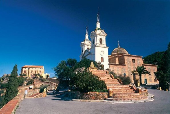 Las monjas benedictinas abandonan su casa junto al Santuario de la Fuensanta después de 40 años