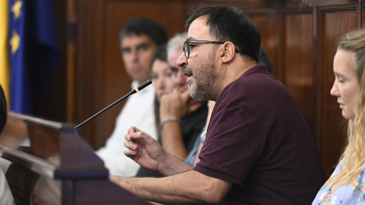 Compromís critica l'ús de la il·lustració d'un xiquet per al cartell d'un acte taurí amb mort a Vinarós

