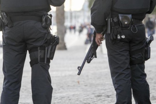 La Agencia de Seguridad debate que la Policía Local empiece a portar armas largas