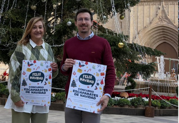 Castelló impulsa el Concurso de Escaparates Navideños con la participación de 32 comercios