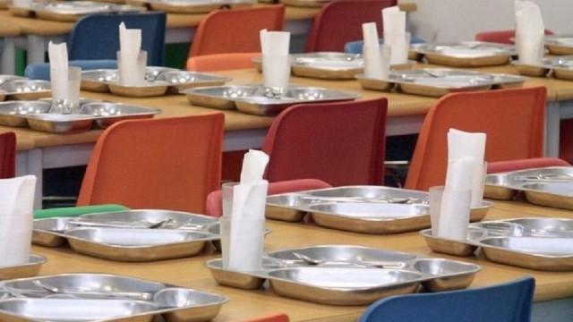 El Ayuntamiento duplica el número de becas comedor para el curso 24-25 hasta los 7,1 millones