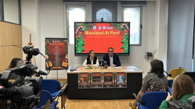 PortCastelló recibe la Navidad con el encendido de luces y el clásico de ballet 'Cascanueces'
