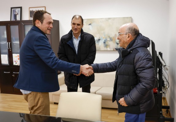 MotoGP ayudará con 1,6 millones de euros a los pueblos de Cheste y de Chiva


