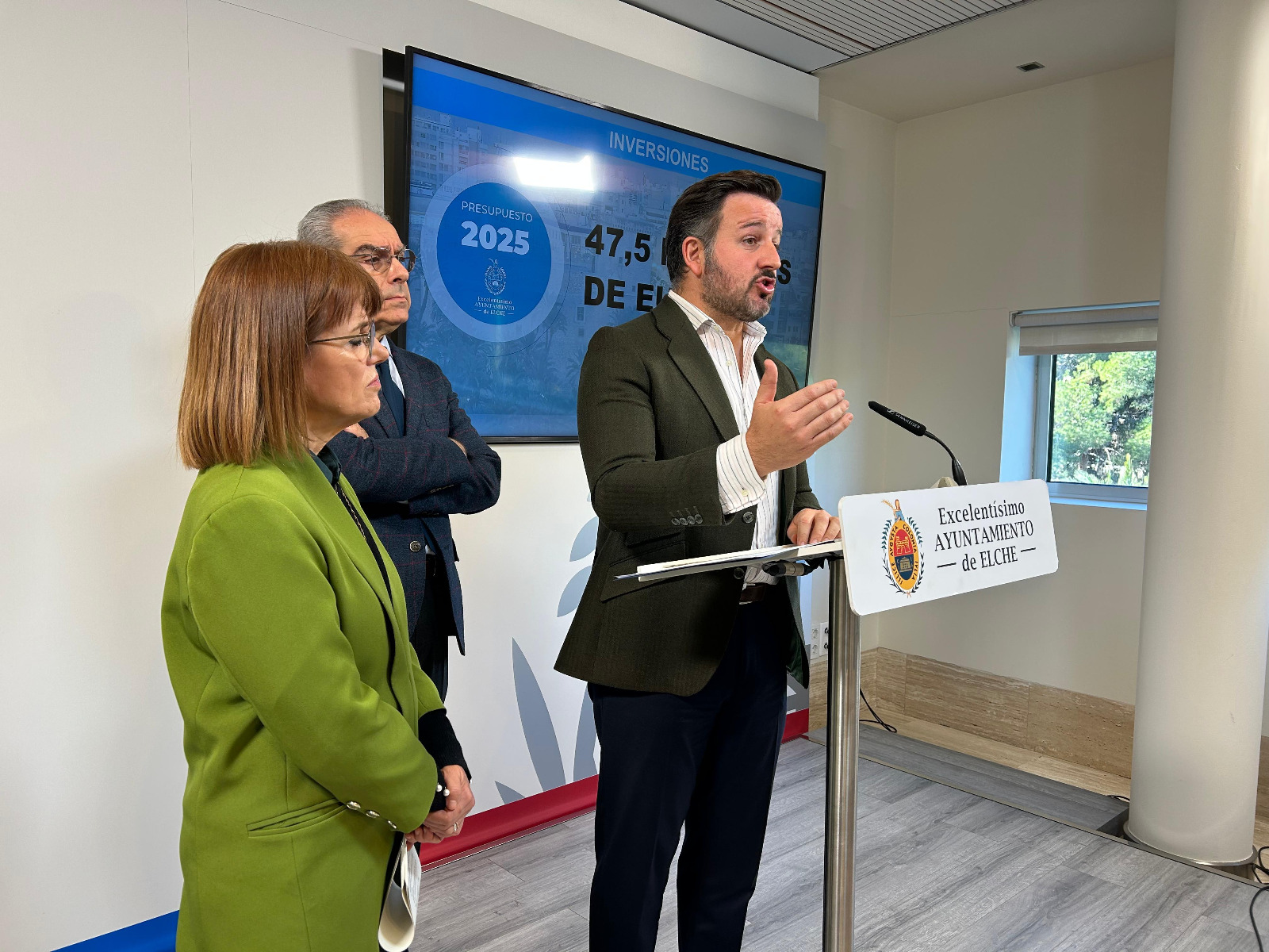 El bipartito de Elche sondea un préstamo de 25,9 millones en 2026: la deuda en diciembre sería de 77 millones