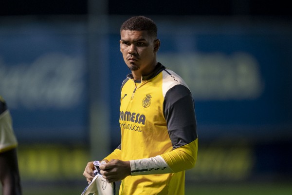 Luiz Júnior, primer brasileño que defiende la portería del Villarreal en Primera División 