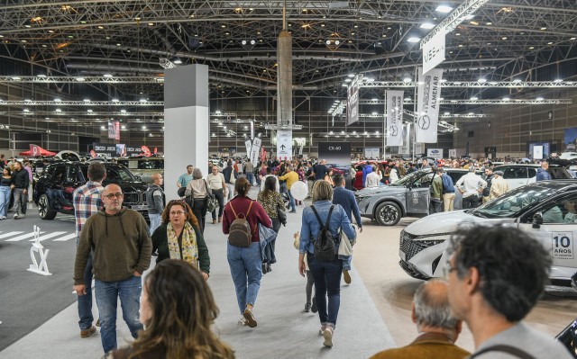  La Feria del Automóvil de València cierra con un 60% de visitantes procedentes de las localidades afectadas por la Dana