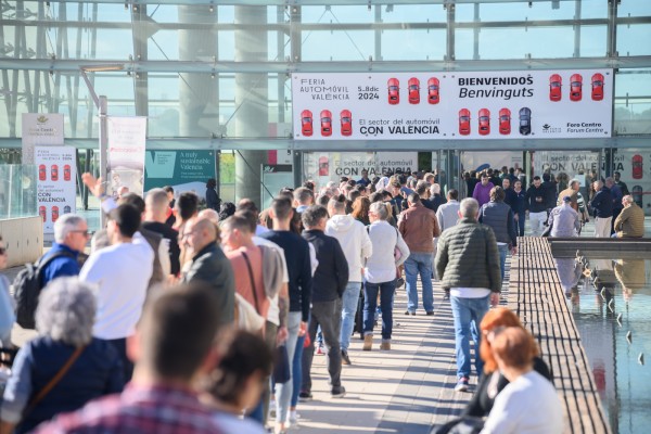 La Feria del Automóvil cierra con un 60% de visitantes de las localidades afectadas por la Dana
